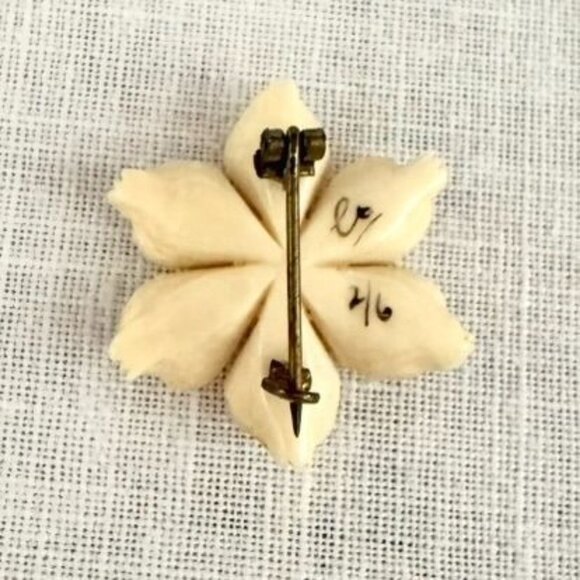 Handmade 3D Flower 1 inch Brooch Vintage Boho Fairycore Vintage Charm Floral - Picture 6 of 11